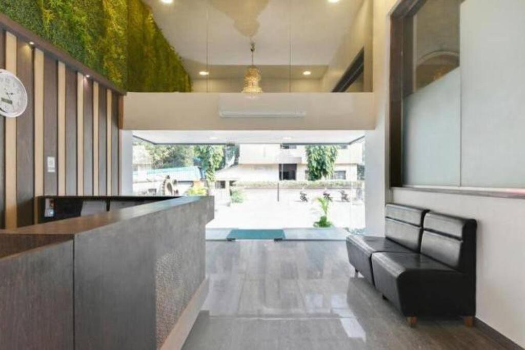 Staycation Holiday Navi Mumbai Exterior photo