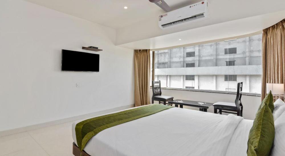 Staycation Holiday Navi Mumbai Exterior photo