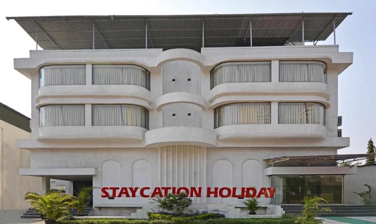 Staycation Holiday Navi Mumbai Exterior photo